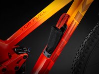 Trek Top Fuel 9.8 XT XL Marigold to Red to Purple Abyss